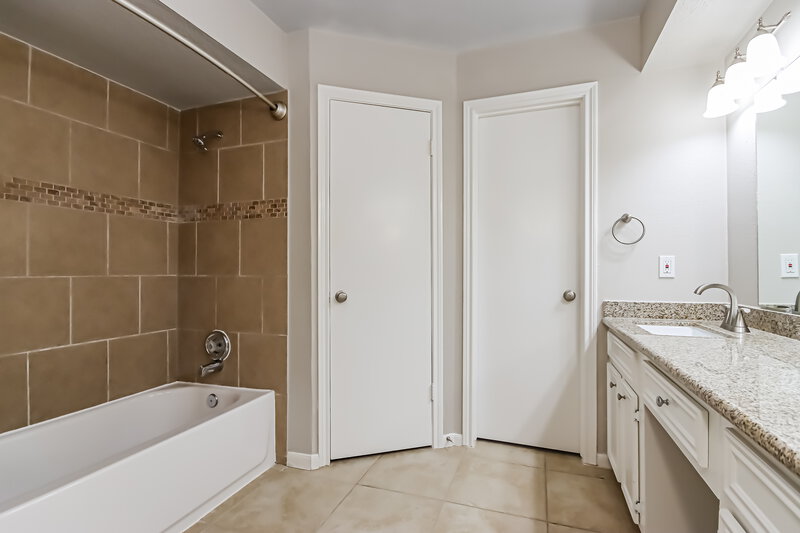 2,145/Mo, 10015 Waving Fields Dr Houston, TX 77064 Main Bedroom View 3