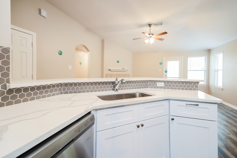 1,780/Mo, 4031 Teal Vista Ct Fresno, TX 77545 Kitchen View 2