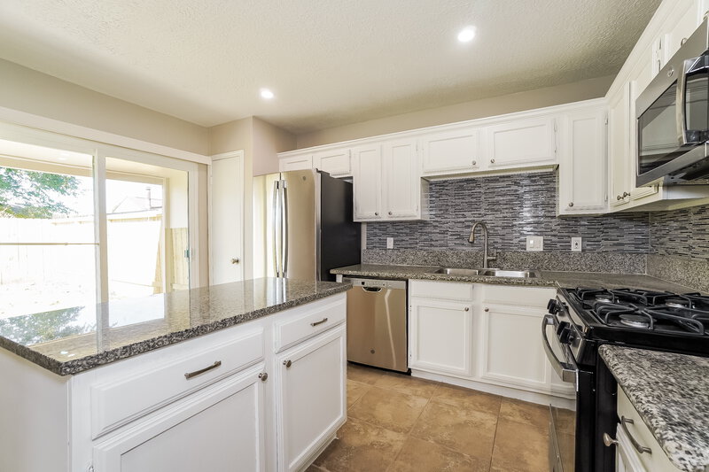 1,970/Mo, 6434 Pouter Dr Houston, TX 77083 Kitchen View 2