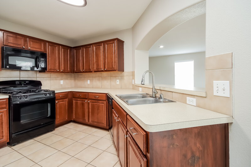 1,875/Mo, 7407 Morgan Ranch Trl Humble, TX 77338 Kitchen View 2