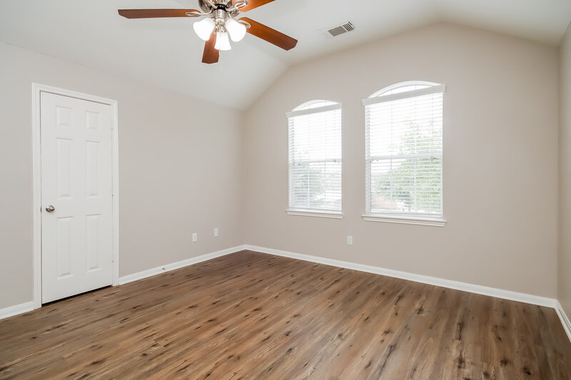 1,875/Mo, 7407 Morgan Ranch Trl Humble, TX 77338 Main Bedroom View
