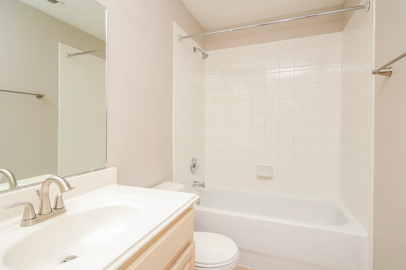 1,875/Mo, 7407 Morgan Ranch Trl Humble, TX 77338 Bathroom View