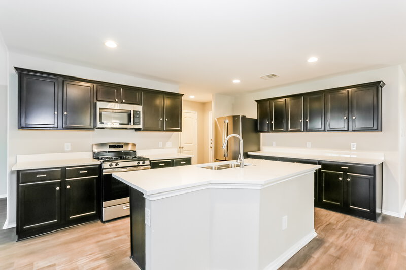 2,520/Mo, 15446 Arce Rojo St Channelview, TX 77530 Kitchen View 2