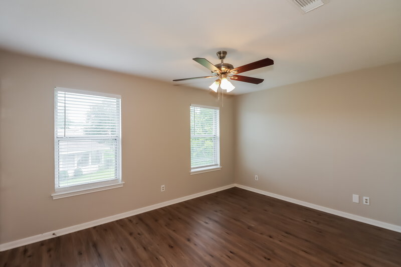 3,715/Mo, 144 Cove Cir Montgomery, TX 77356 Main Bedroom View 2