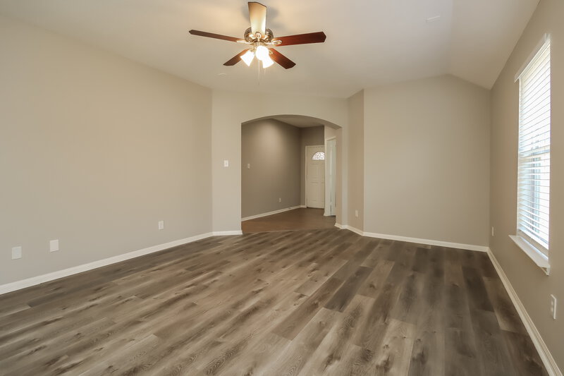 1,980/Mo, 3281 Gladewater Ln League City, TX 77573 Living Room View 3