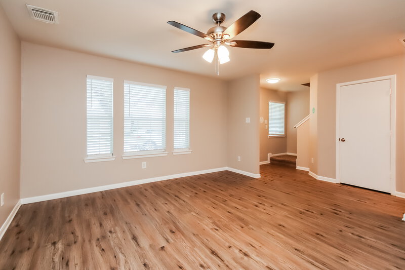 1,845/Mo, 6332 Mountain Pines Ln Katy, TX 77449 Living Room View 3