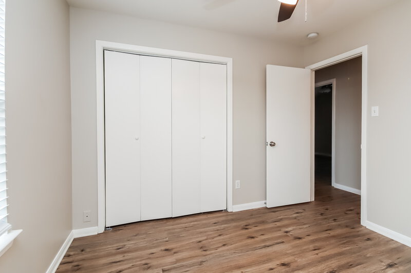 1,845/Mo, 6332 Mountain Pines Ln Katy, TX 77449 Bedroom View 2