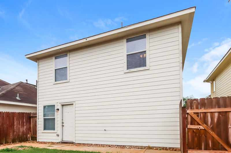 1,845/Mo, 6332 Mountain Pines Ln Katy, TX 77449 Rear View