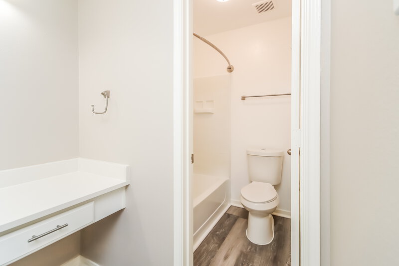 1,715/Mo, 21123 Wortham Oaks Dr Humble, TX 77338 Bathroom View