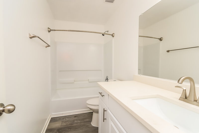 1,715/Mo, 21123 Wortham Oaks Dr Humble, TX 77338 Bathroom View 2