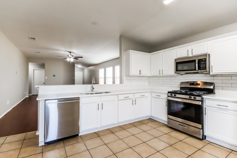 1,875/Mo, 17810 Seco Creek Ln Humble, TX 77396 Kitchen View 2