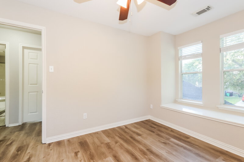 1,865/Mo, 11438 Flying Geese Ln Tomball, TX 77375 Bedroom View