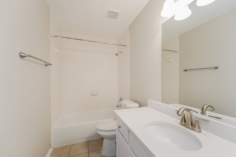 2,445/Mo, 3260 Bhandara Ct Katy, TX 77493 Bathroom View