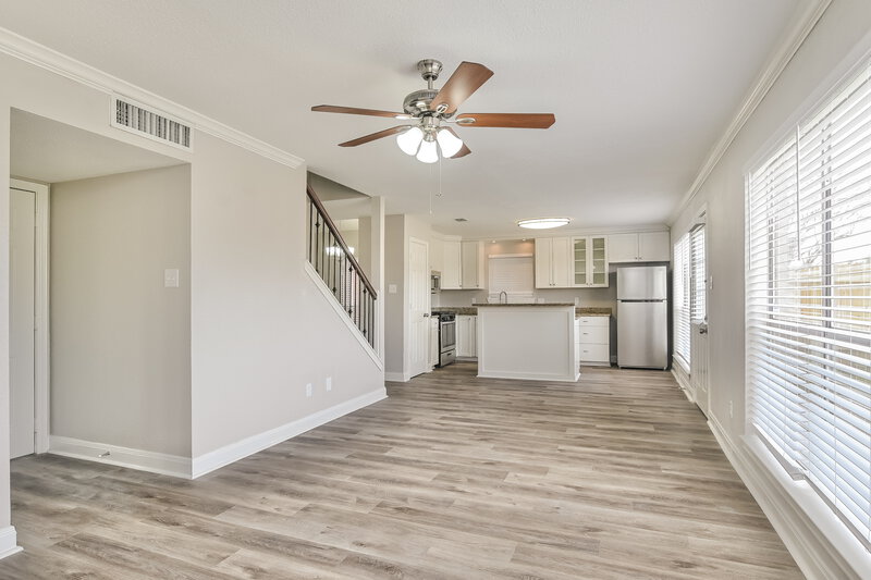 2,025/Mo, 14626 County Cress Dr Houston, TX 77047 Family Room View