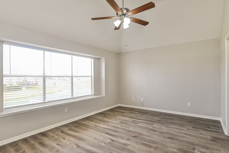 2,025/Mo, 14626 County Cress Dr Houston, TX 77047 Main Bedroom View