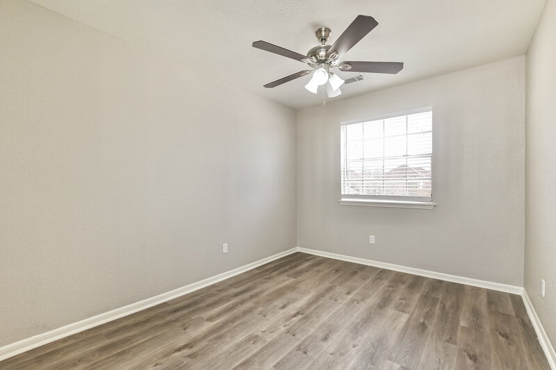 2,025/Mo, 14626 County Cress Dr Houston, TX 77047 Bedroom View 3