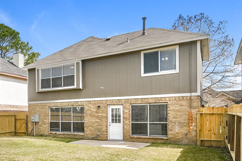 2,025/Mo, 14626 County Cress Dr Houston, TX 77047 Rear View 2