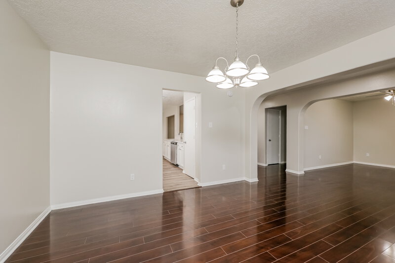 2,055/Mo, 15014 Ralston Rd Humble, TX 77396 Dining Room View 2