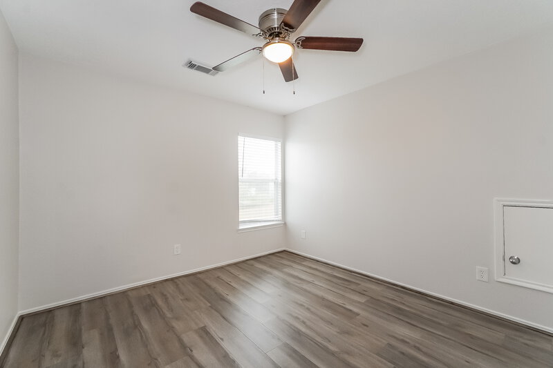 2,320/Mo, 1402 Barras St Alvin, TX 77511 Bedroom View