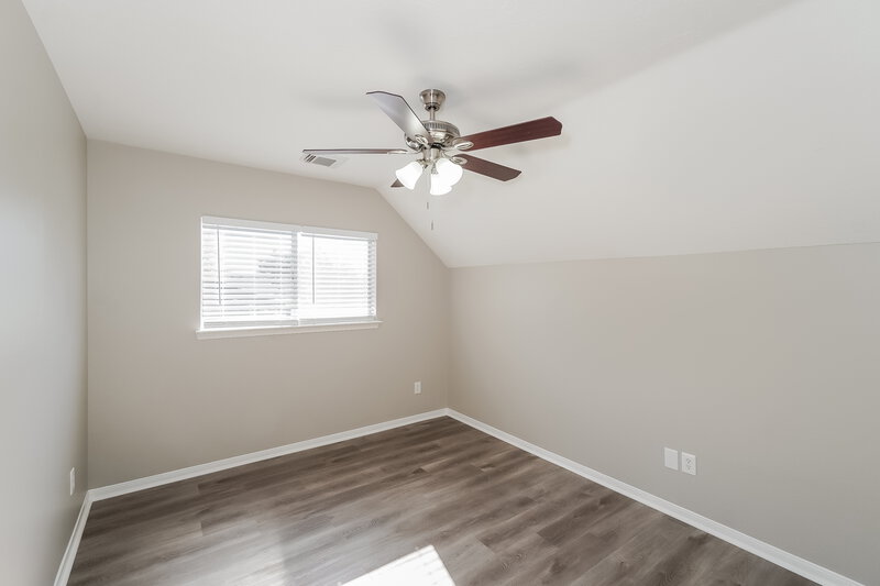 2,115/Mo, 20618 Oak Limb Ln, Humble, TX 77338 Bedroom View