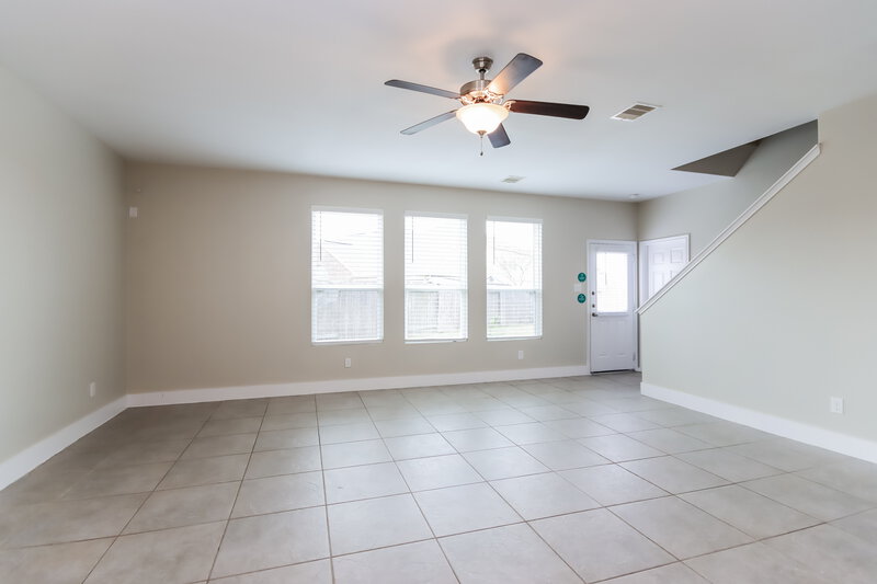 2,850/Mo, 29012 Birch Green Way Spring, TX 77386 Living Room View