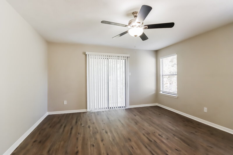 2,210/Mo, 19611 Pine Cluster Ln Humble, TX 77346 Bedroom View