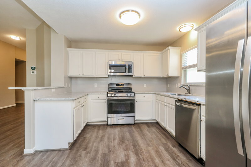 1,710/Mo, 1803 Northampton Dr Conroe, TX 77303 Kitchen View