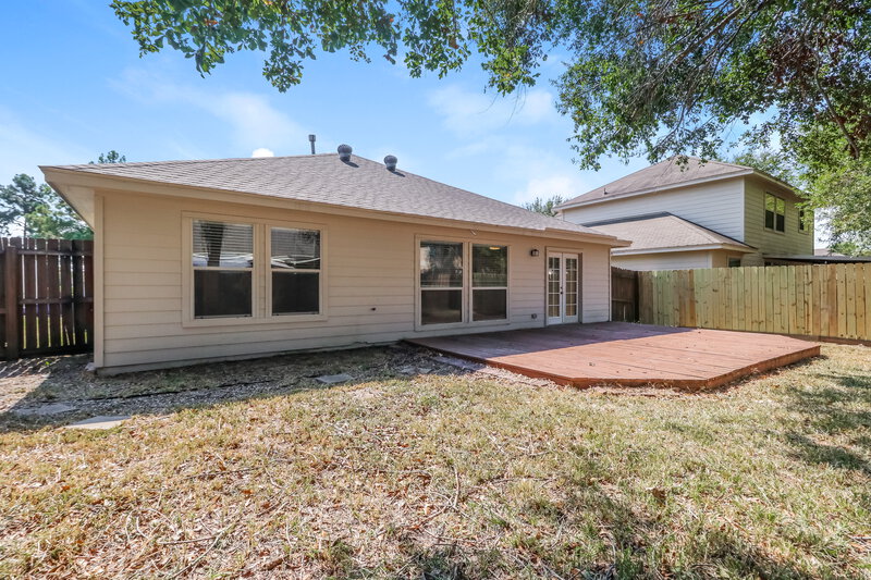 1,710/Mo, 1803 Northampton Dr Conroe, TX 77303 Rear View