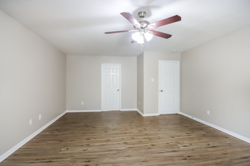 2,015/Mo, 5515 Deer Timbers Trl Humble, TX 77346 Main Bedroom View