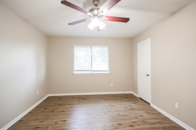 2,015/Mo, 5515 Deer Timbers Trl Humble, TX 77346 Bedroom View