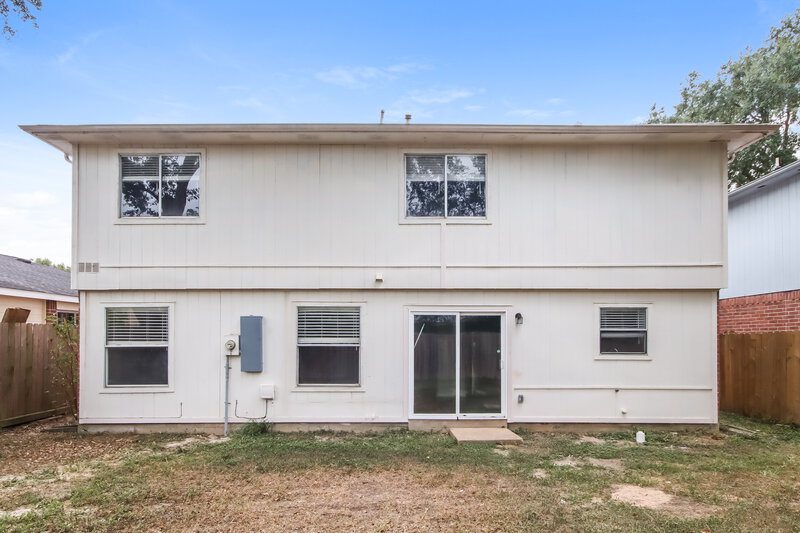 2,015/Mo, 5515 Deer Timbers Trl Humble, TX 77346 Rear View