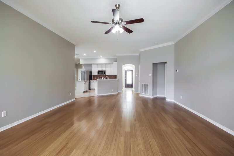 1,915/Mo, 24223 Camillia Ridge Way Katy, TX 77493 Living Room View 2