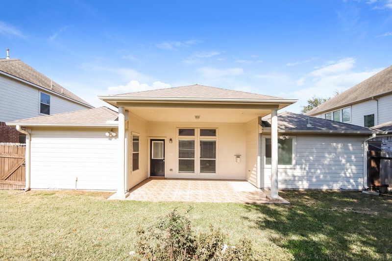 1,915/Mo, 24223 Camillia Ridge Way Katy, TX 77493 Rear View