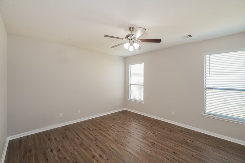 2,580/Mo, 20526 Hillsdale Park Dr Cypress, TX 77433 Main Bedroom View 2