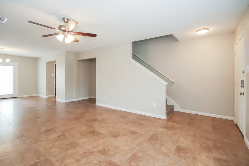 2,480/Mo, 1711 Oak Ridge Dr Kemah, TX 77565 Living Room View 2