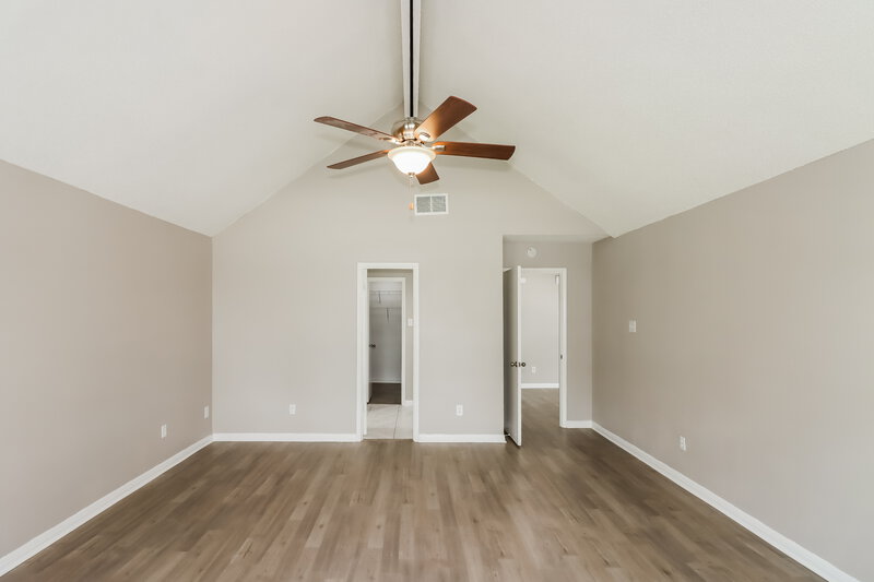 0/Mo, 2714 Ashford Trail Dr Houston, TX 77082 Main Bedroom View 2