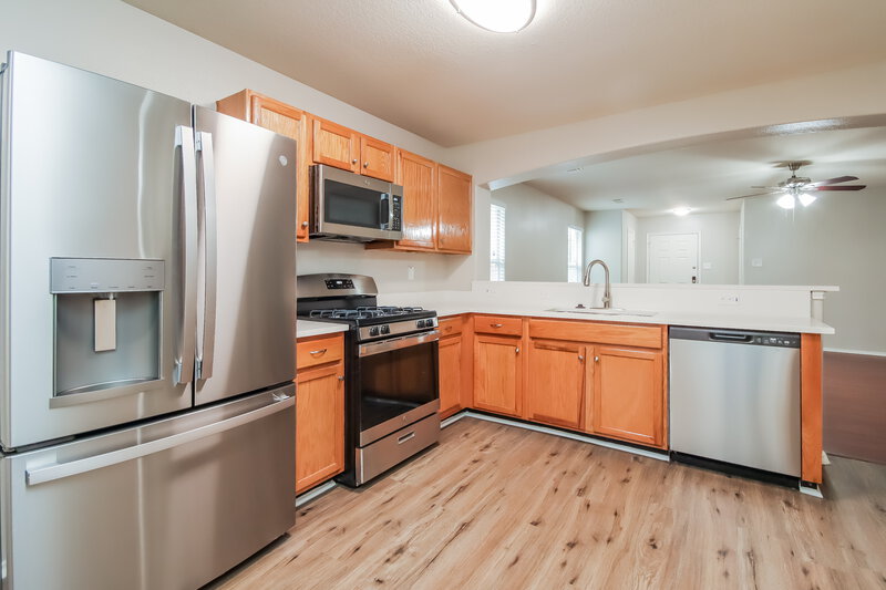2,555/Mo, 8210 Obsidian Ct Rosharon, TX 77583 Misc View 5