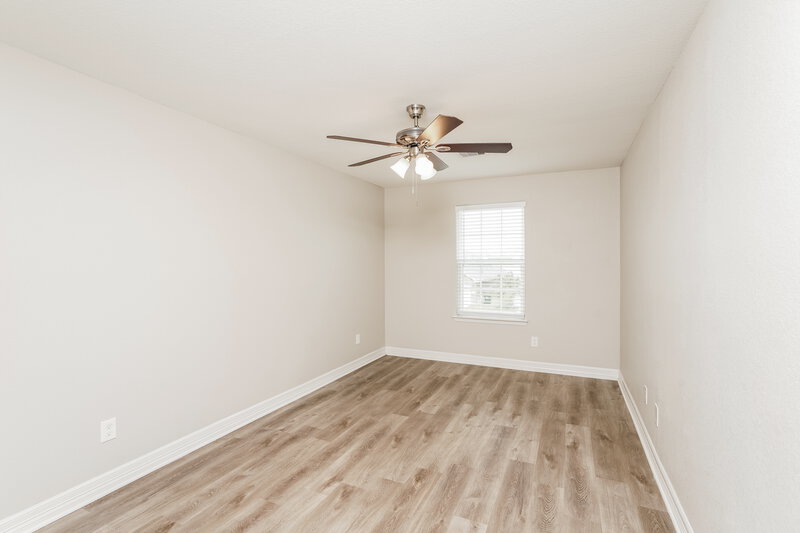 2,585/Mo, 5222 Lagoon Ct Bacliff, TX 77518 Bedroom View