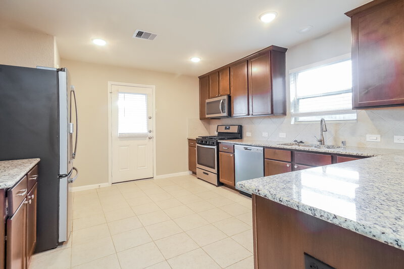 2,030/Mo, 5107 Gulf Stream Ln Bacliff, TX 77518 Kitchen View 3