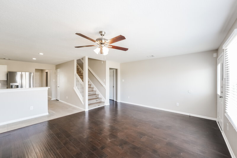 2,690/Mo, 18110 Elm Edge Way Houston, TX 77084 Living Room View