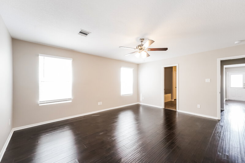 2,690/Mo, 18110 Elm Edge Way Houston, TX 77084 Main Bedroom View