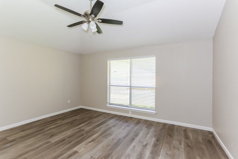 2,285/Mo, 5606 Village Arbour Dr Katy, TX 77493 Main Bedroom View