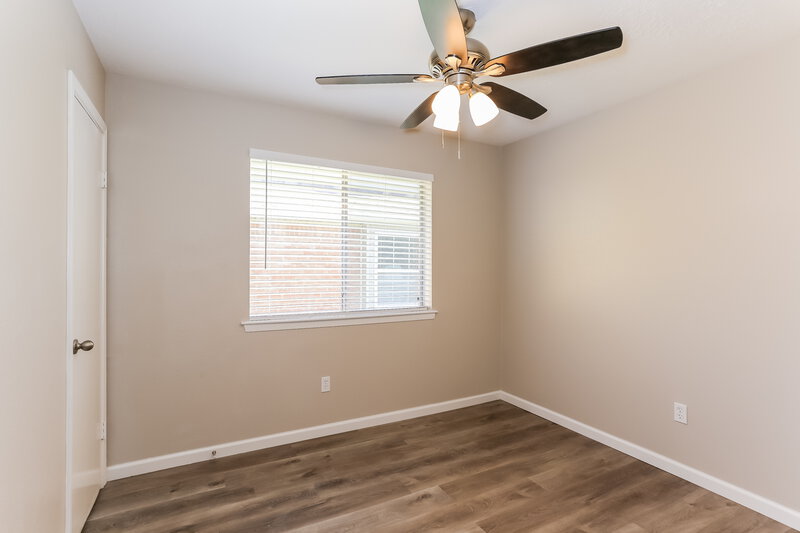 2,285/Mo, 5606 Village Arbour Dr Katy, TX 77493 Bedroom View 2