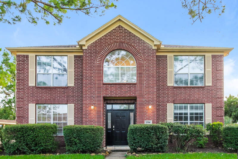 2,640/Mo, 13706 Midfield Glen Ct Houston, TX 77059 External View