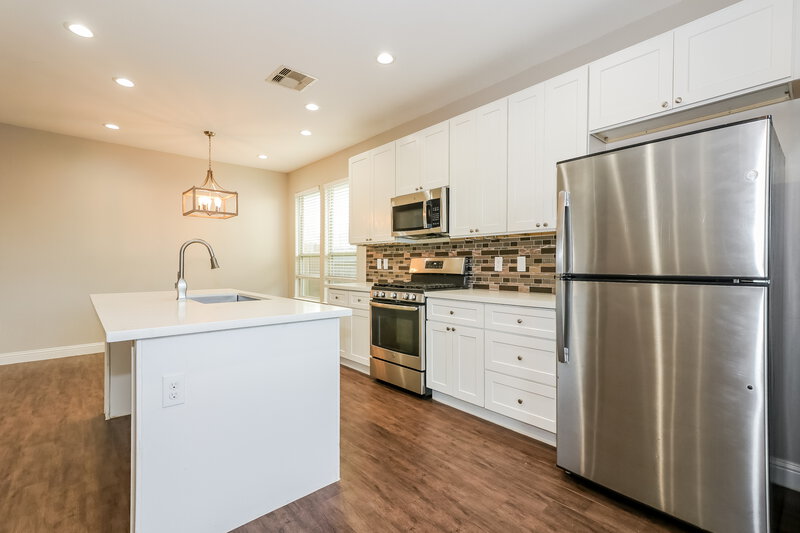 2,395/Mo, 19135 Cypress Rain Ln Katy, TX 77449 Kitchen View
