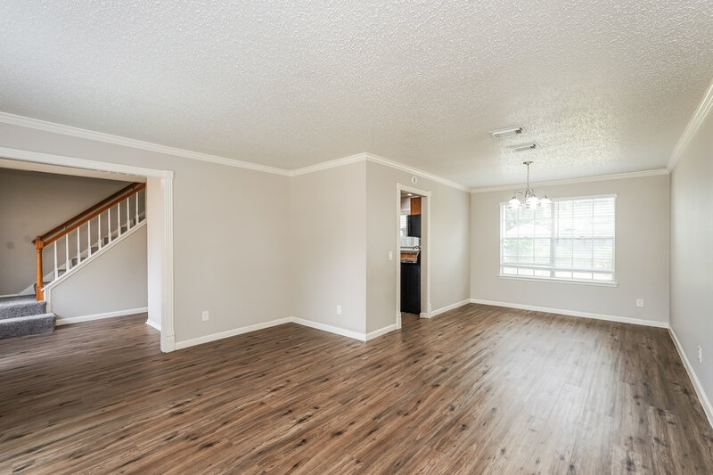 2,135/Mo, 1506 Newmark Dr Houston, TX 77014 Family Room View
