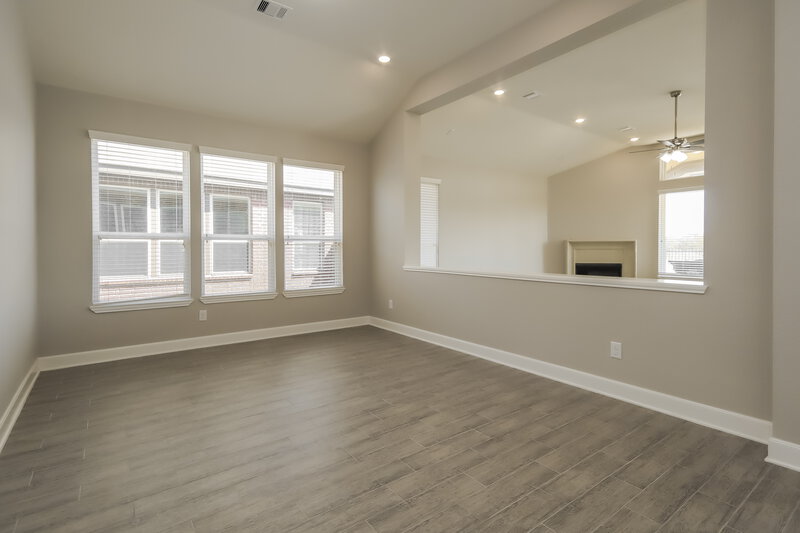2,945/Mo, 3213 Vintage View Ln Pearland, TX 77584 Dining Room View