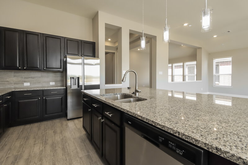 2,945/Mo, 3213 Vintage View Ln Pearland, TX 77584 Kitchen View