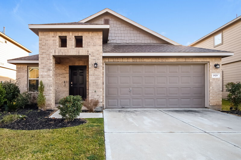 2,340/Mo, 1929 Acaciawood Way Houston, TX 77051 External View