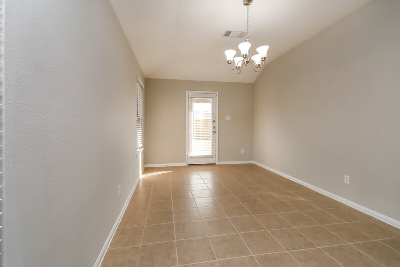 2,340/Mo, 1929 Acaciawood Way Houston, TX 77051 Dining Room View